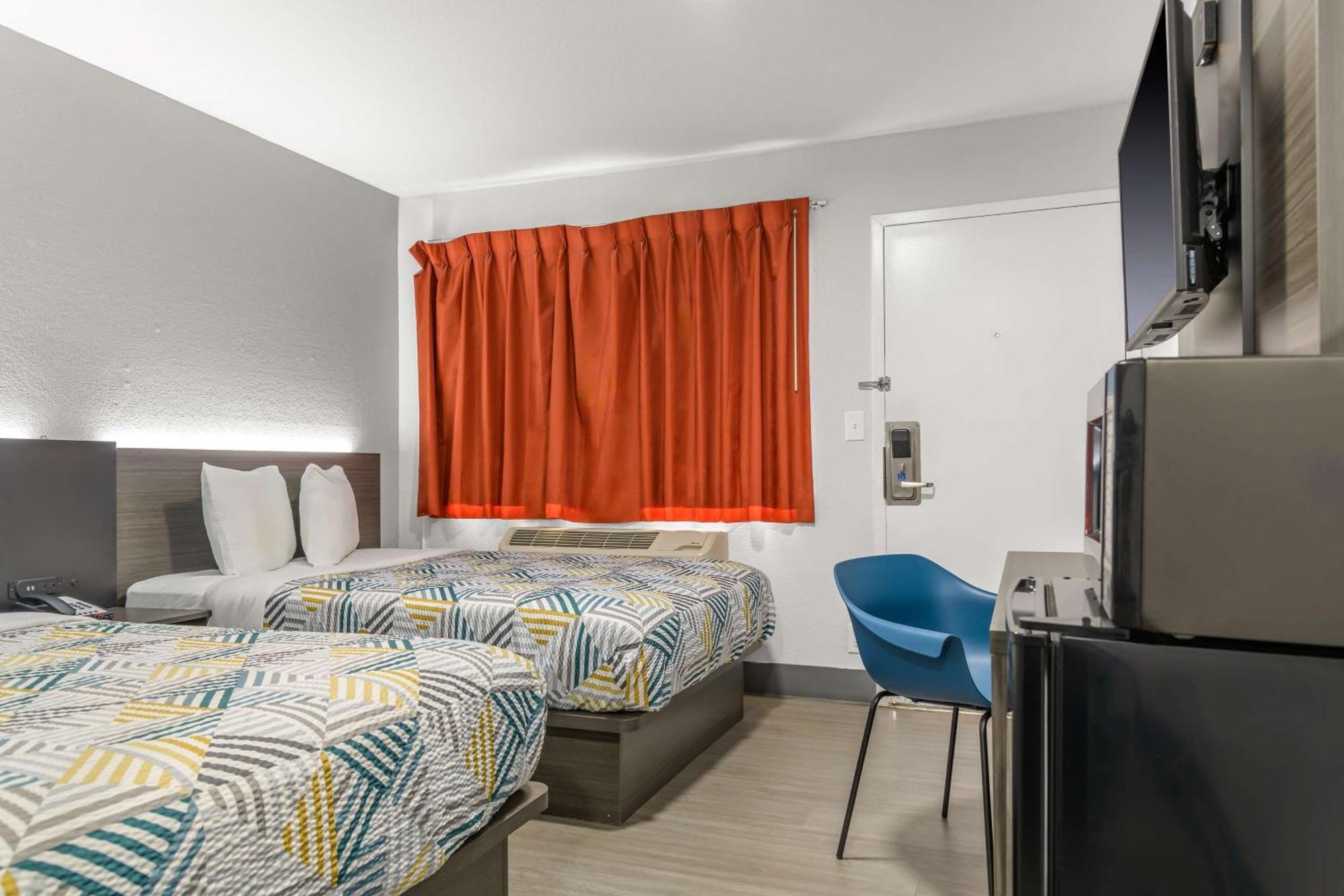 Home 6 Motel Topeka Dış mekan fotoğraf